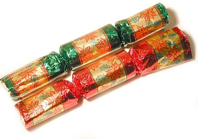 800px-ChristmasCrackers_2