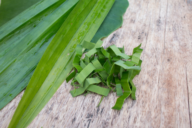 green-pandanus-freepick